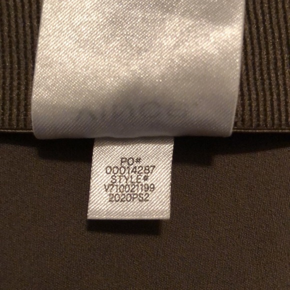 [VINCE] Stitch Front Legging - Picture 11 of 11